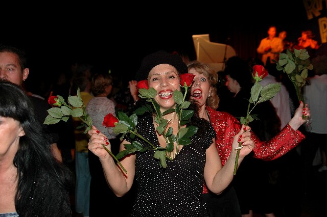 min 2006 11 25 riot 336